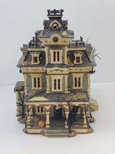 Department 56 Snow Village Grimsly Manor Haunted House Works Great No Box 
