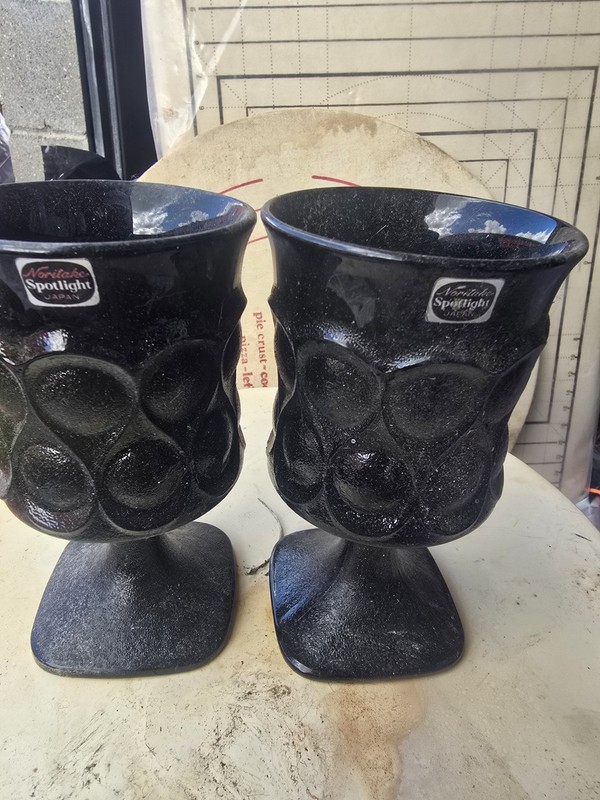 Noritake Spotlight Goblets Set of 2 Black Textured Glass Japan