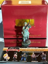 W.Britain 25057 German Volksgrenadier Looking Around Corner, Zeltbahn NEW