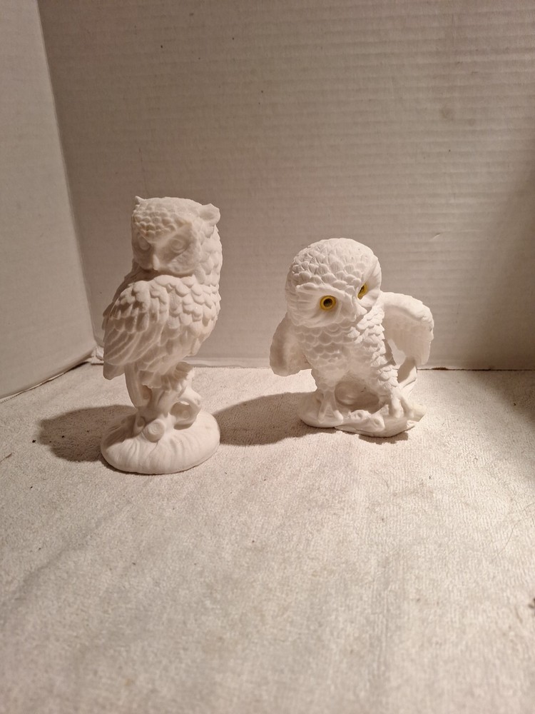 2 Vintage Carved White Alabaster Owl Figurines A.Santini Made in Italy