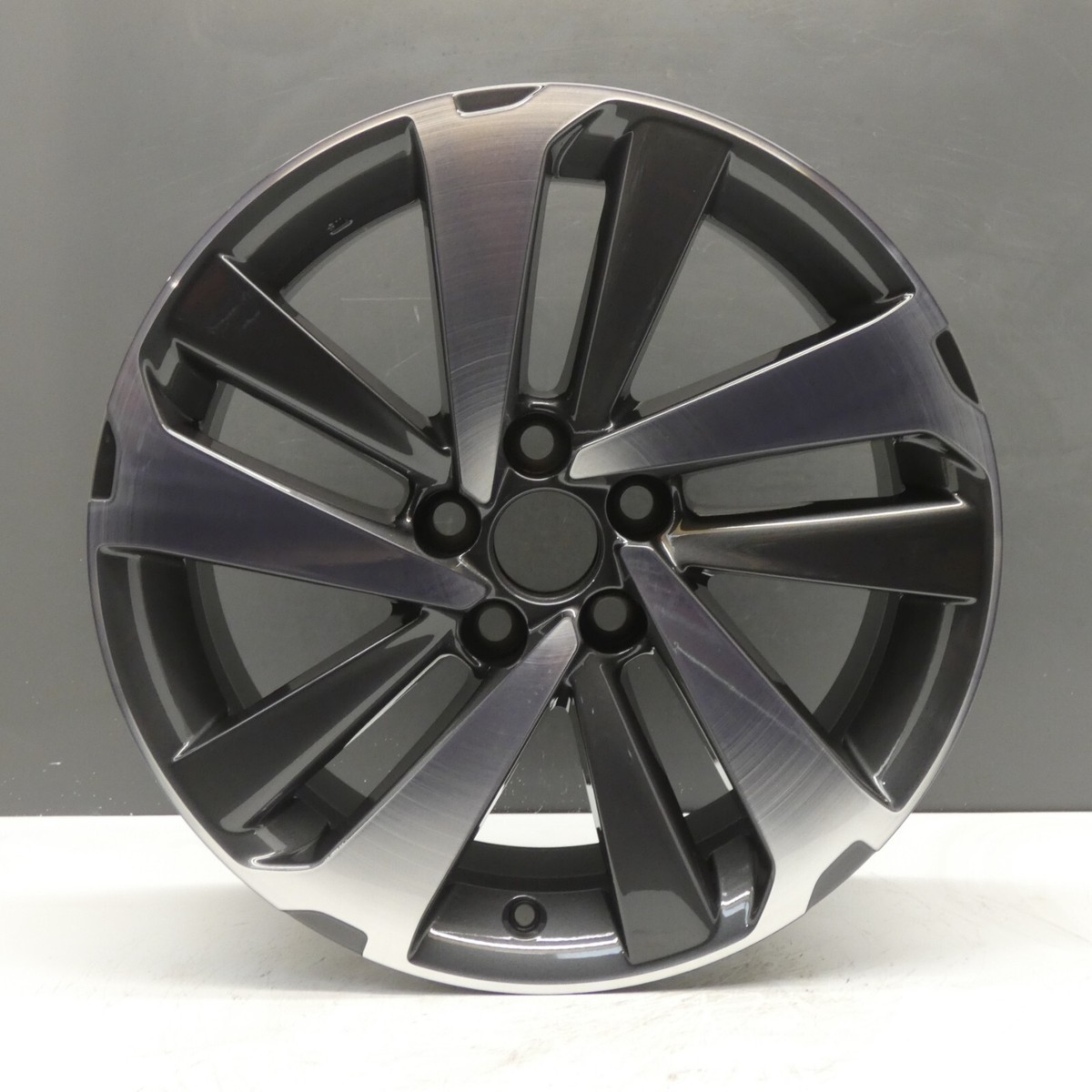 LEXUS NX NX300 DIAMOND CUT 18