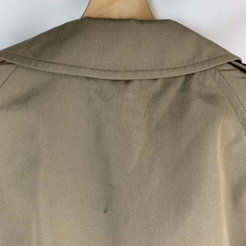 The Herren Store Trenchcoat taupe doppelreihig Gürteltaschen Reißverschlussfutter Gr. 46T - Bild 16 von 16