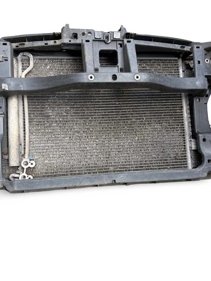 VW PASSAT B6 2.0 TDI 2005-2010 ДВИГАТЕЛЬ РАДИАТОР УПАКОВКА SLAM ПАНЕЛЬ полный - Изображение 2 из 4