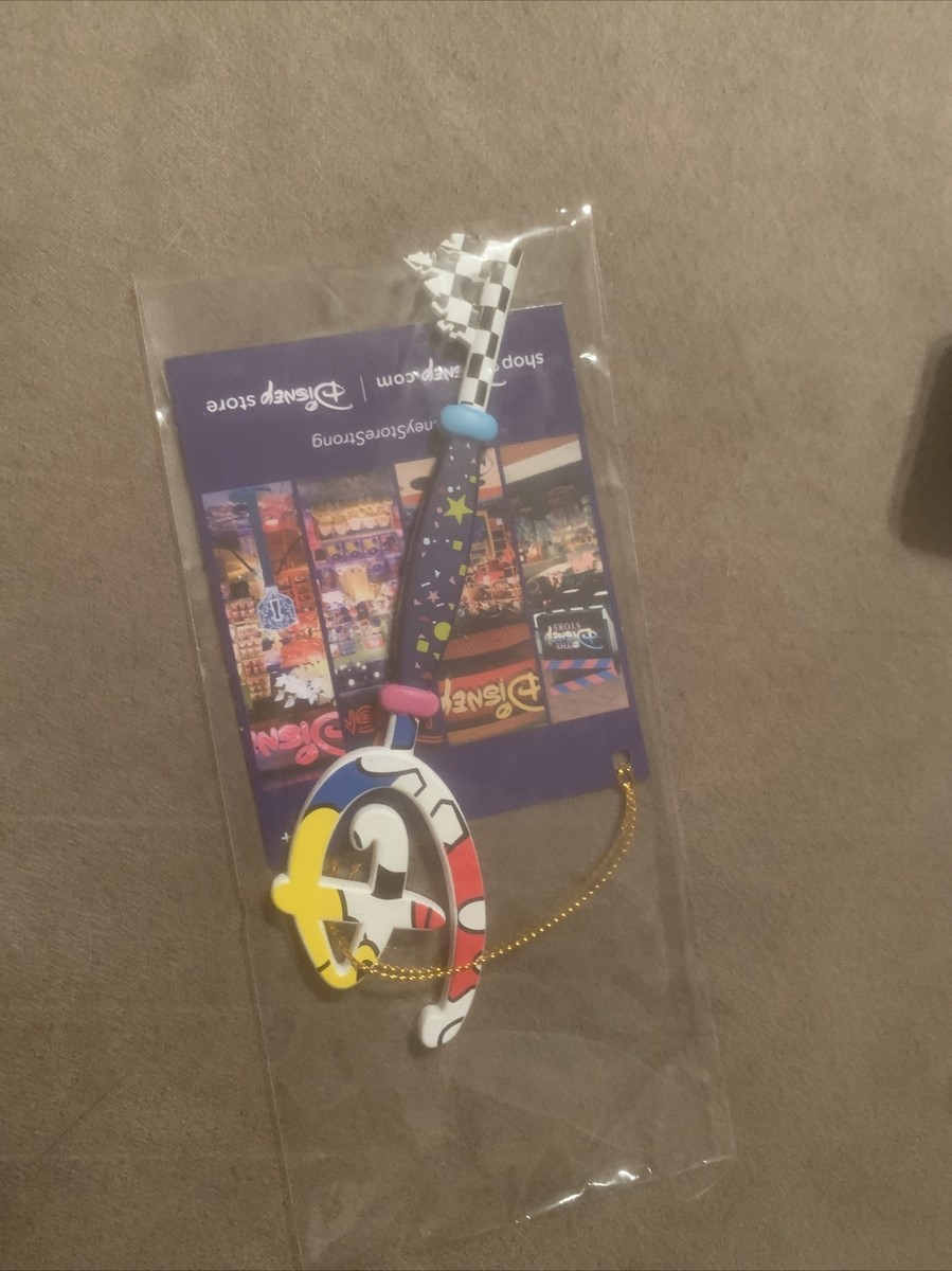 2020 Disney Store Cast Member Key Disney Store Strong Imagination Key Sealed 2020 Disney Store Cast Member Key Disney Store Strong  main image 2