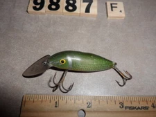 T9887 F CISCO KID ANTIQUE FISHING LURE