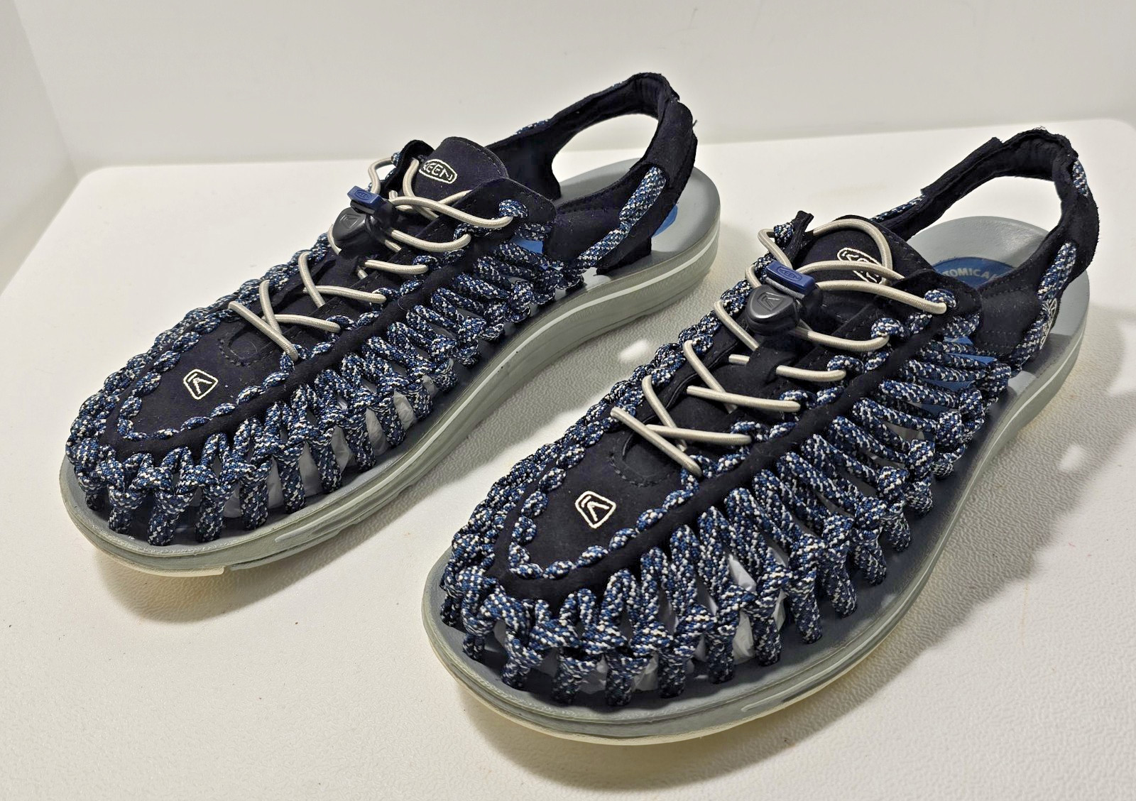 Keen Uneek Mens Sandals Size 10 Black/Blue 1014621 Slides Boat Shoes