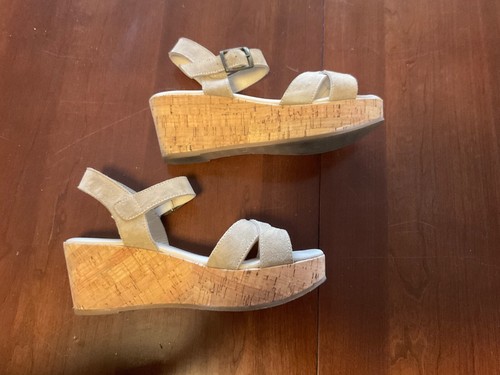 Cordani Candy Wedge Sandals EU 38 US 7 Adjustable Strap Beige Suede Italy - Picture 6 of 12