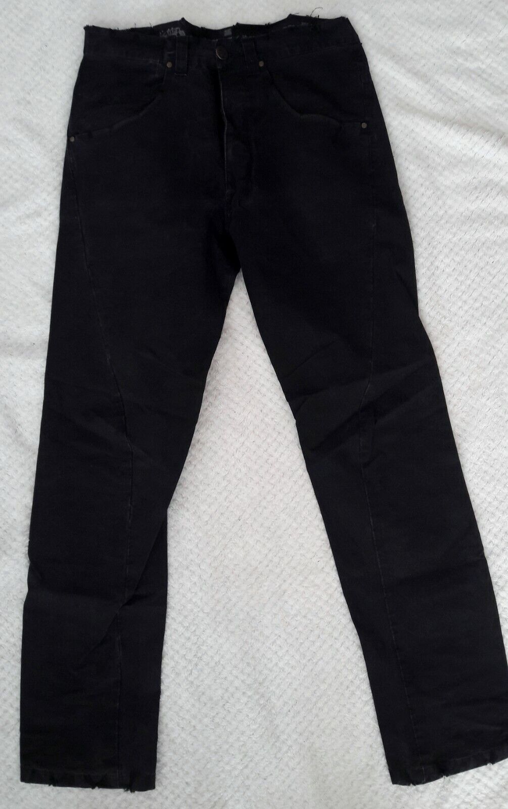 Pantalones hombre DESIGUAL negros slim fit