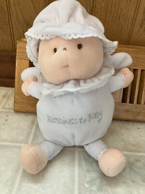 VGUC-10  2004 Ty Pluffies Blessings to Baby Doll White Angel Wings Plush