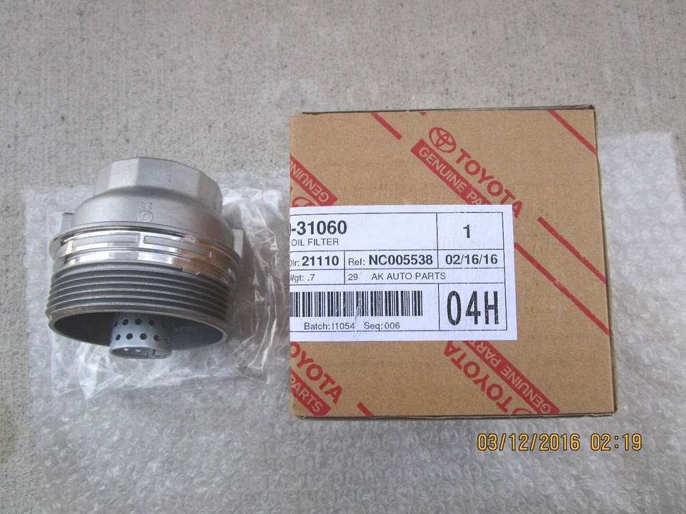 06 - 12 TOYOTA RAV4 LIMITED SPORT 3.5L 6Cyl OIL FILTER CAP ASSY BRAND NEW - Image 2 of 4