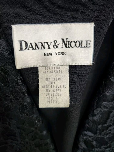 VTG Danny Nicole New York Long Blazer Jacket Dress 6P Black Lace Accent Shimmer - Picture 15 of 15