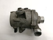 Pompe à essence BMW 320