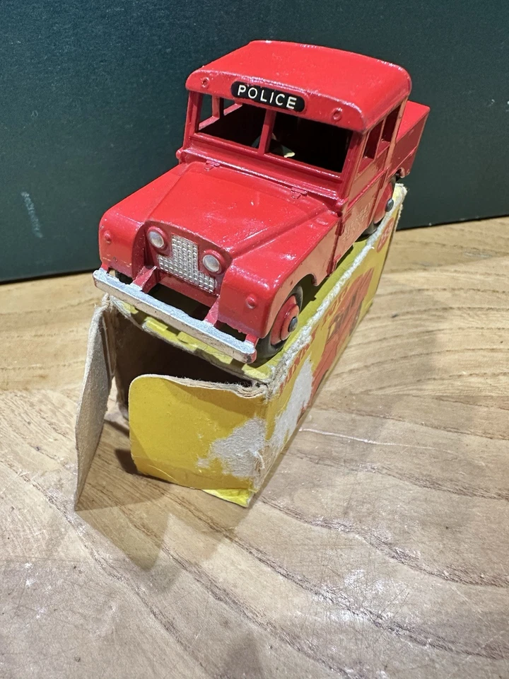 Dinky Toys Meccano MERSEY TUNNEL POLICE VAN 255 como nuevo original en caja y pintura Foto 4 de 4
