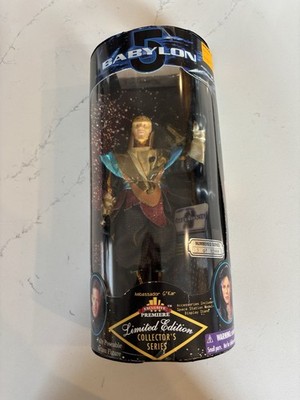 Ambassador G'Kar Collector Series BABYLON 5 Premiere MIB Fully Portable Figure