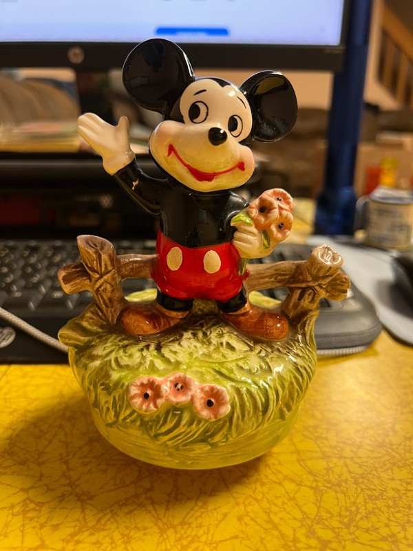 Vintage Mickey Mouse ceramic music box