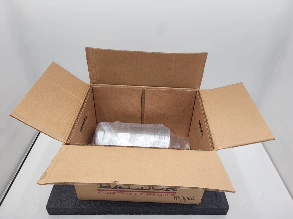 Baldor Super-E Explosion Proof CEM7014 AC Motor 1 HP 230/460V 1800 RPM 3PH NEW - Image 3 of 4
