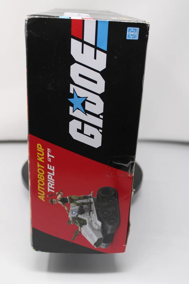 Hasbro Transformers G.I. Joe Autobot Kup Triple "T" Leatherneck SGT. Slaughter - Image 3 of 4