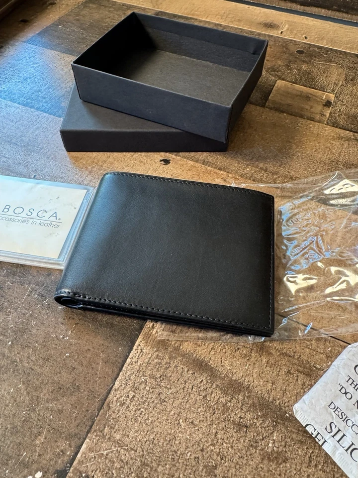Nuevo Bosca Hombre NAPPA VITELLO Doble Plegable CARTERA DE CRÉDITO Porta Identificación Foto 4 de 4