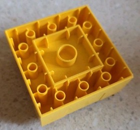 LEGO DUPLO - YELLOW LOCOMOTIVE CAB BASE - DELUXE TRAIN 10508 - VINTAGE