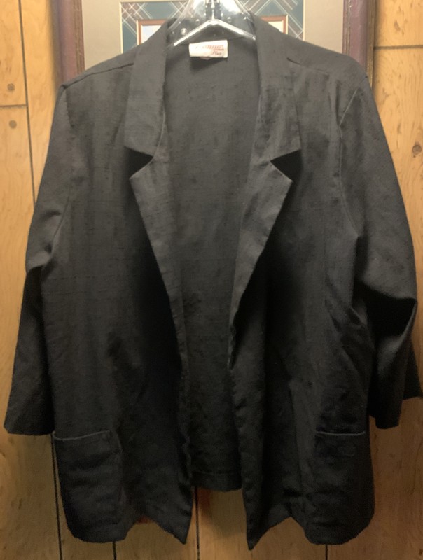 JOANNA PLUS WOMEN'S SIZE 2-3X BLACK TWO POCKET SPORT DRESS COAT JACKET