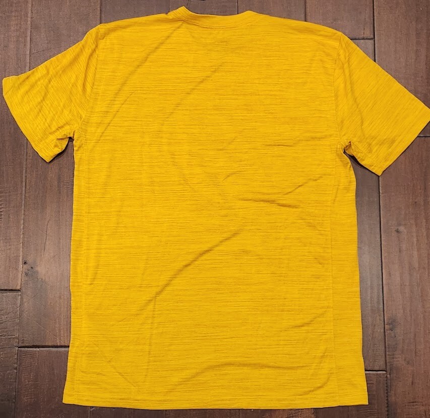 NWT Nike San Diego Padres Dri-Fit Velocity Practice Shirt Yellow