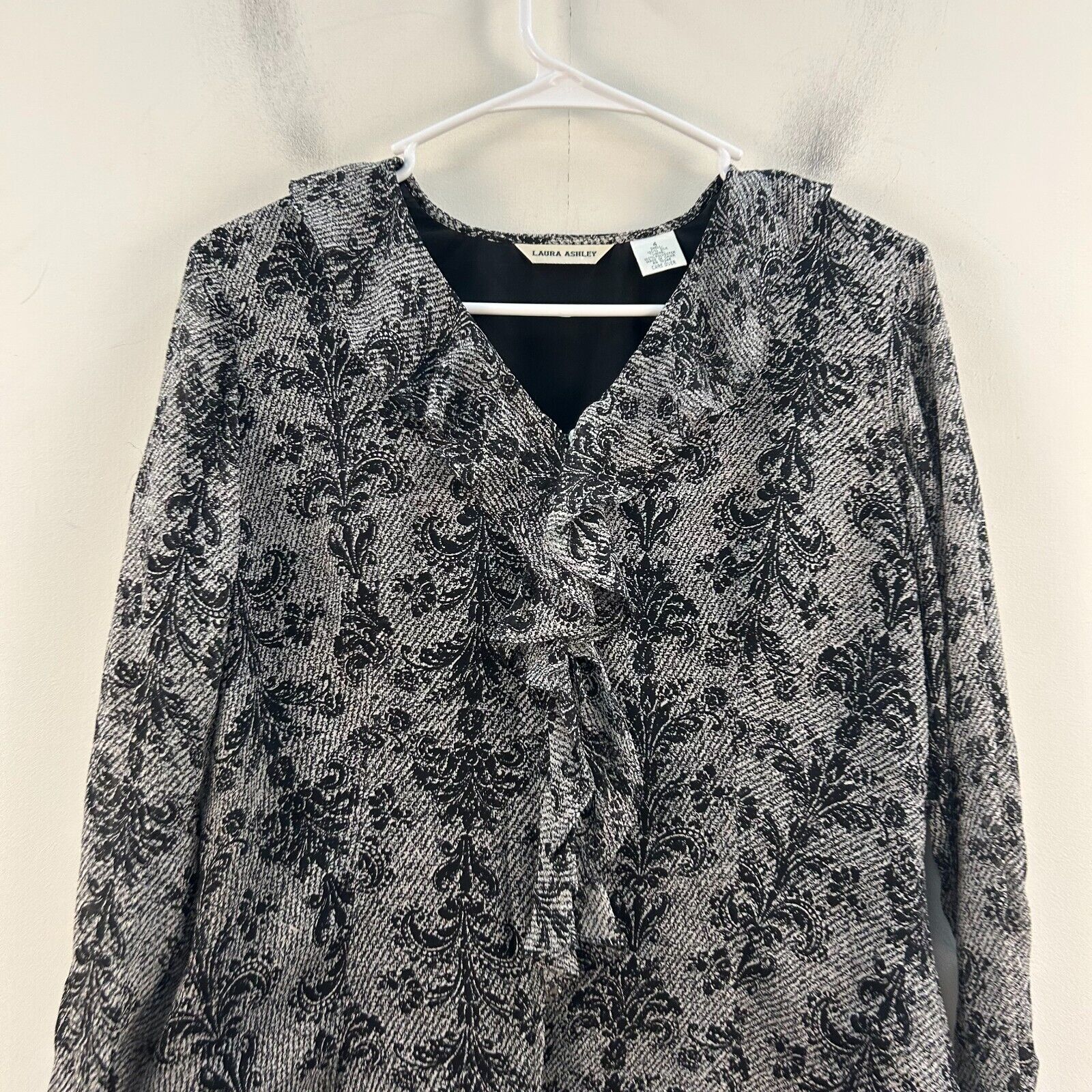 Laura Ashley Womens 4 Blouse Black Gray Floral Ch… - image 3