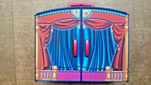 Playmobil 4239: Puppet Theatre Plus Large Figure Collection - Picture 2 of 11