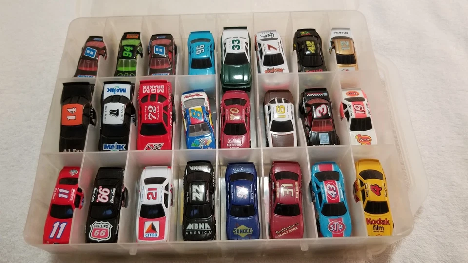 (47) Die Cast Cars w/Carry Case Matchbox/Racing Champions + More - Image 3 of 4