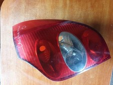 RENAULT LAGUNA II Grandtour KG0/1 Rücklicht hinten rechts 8200002472 33983173