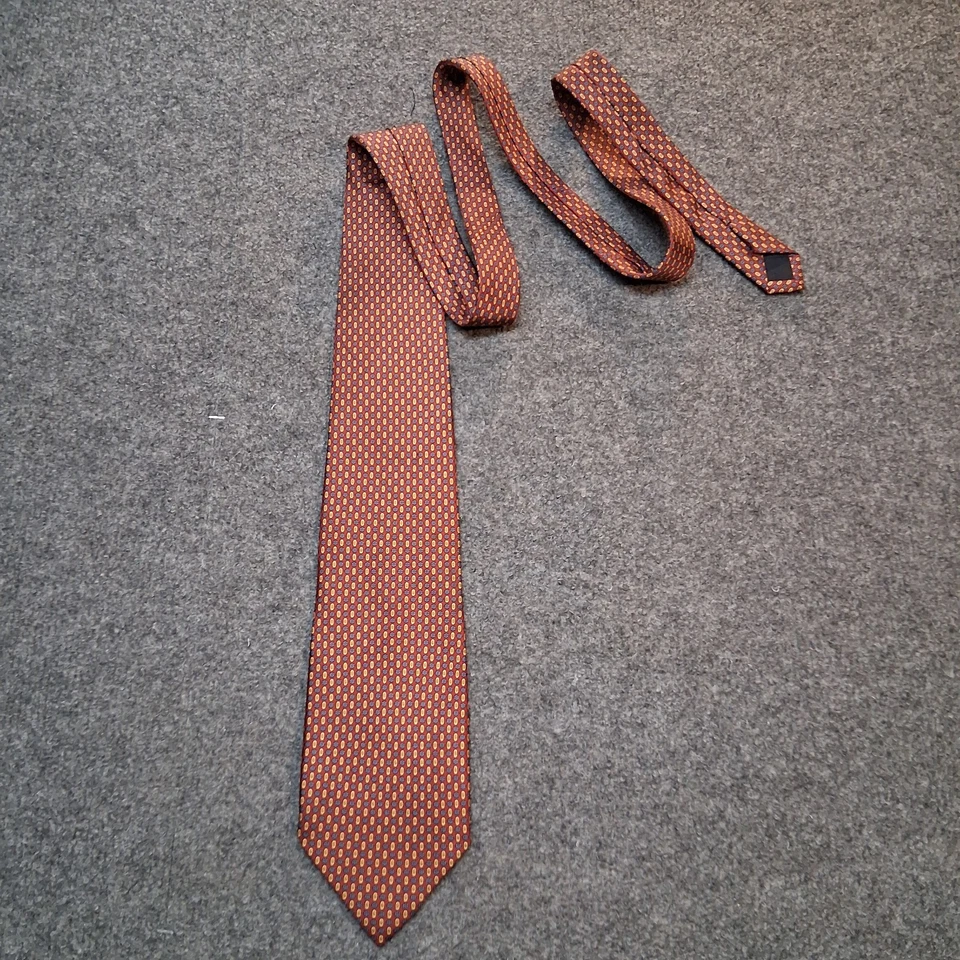 Corbata de seda seta patrón geométrico hecha en italia 100% seda 59x3,5 Foto 2 de 4