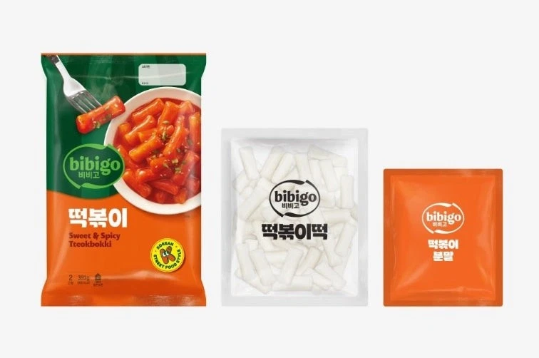 3 x bibigo Sweet & Spicy Tteokbokki Pouch 360g from Korea - Bild 2 von 4