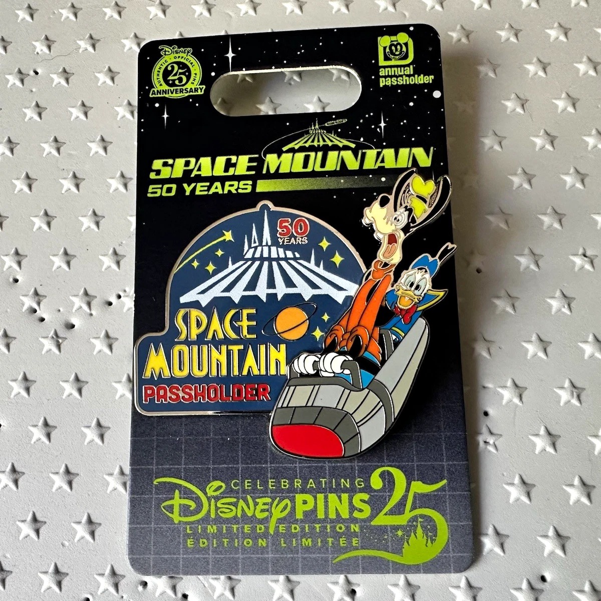 【海外パーク限定】スペースマウンテン　ピン Space Mountain Disney Attraction & Ride Pins (1968-Now) for sale