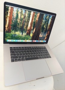 Apple MacBook Pro A1990 EMC 3215, 15.4in 2018 Intel Core i9, 1TB , 32GB Sequoia