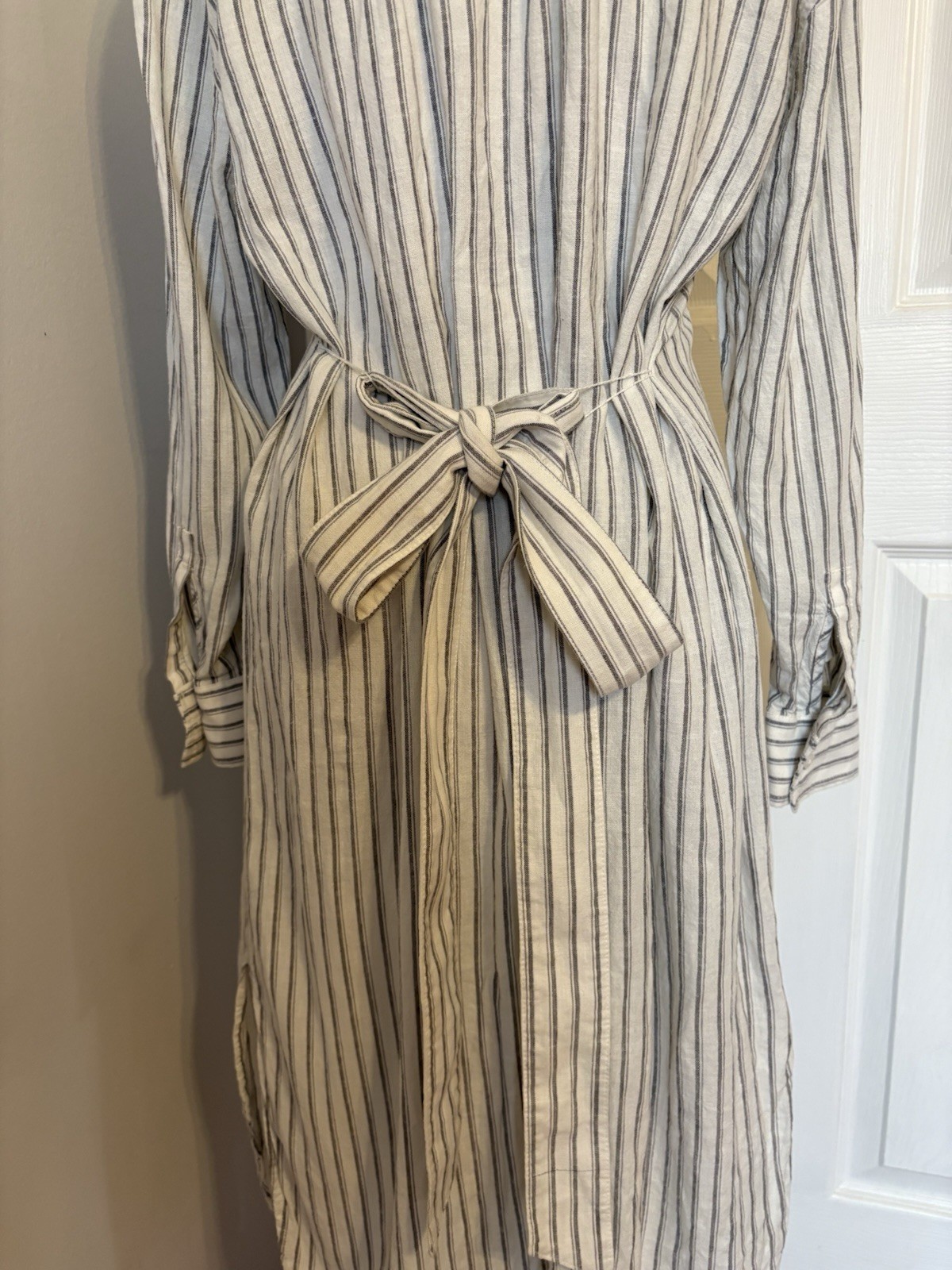 GAP Linen Blend Full Button Front Shirtdress Slee… - image 2