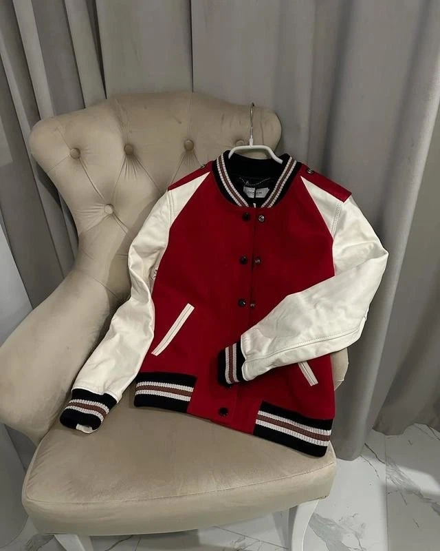 Coach Bomber Jacket Wool Leather Removable Fur Collar Women’s Size US4 (S) - Image 4 of 4