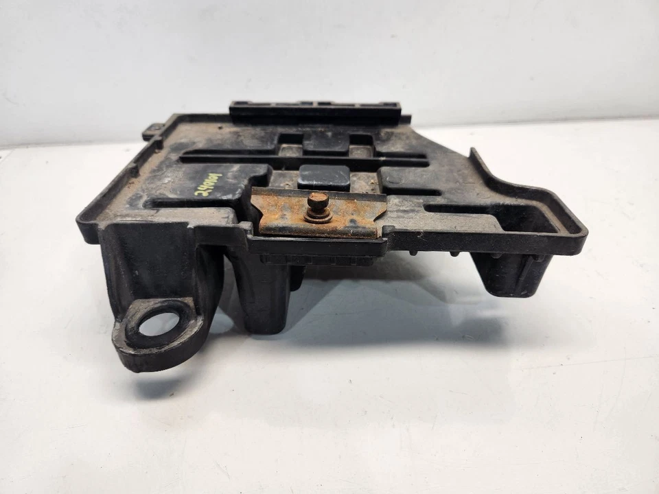 2014 Kia Sportage (2.4L / AT) Battery Tray W/ Hold Down - Image 3 of 4