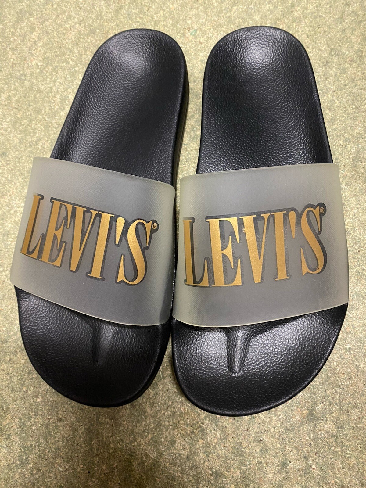 APL Ciabatte Levi's Unisex Uk6.5 Nuove Originali