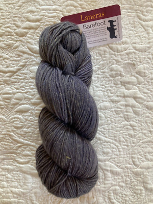 Laneras Barefoot Yarn Gray Green Hand Dyed 100% Superwash Uruguay Polwarth Wool