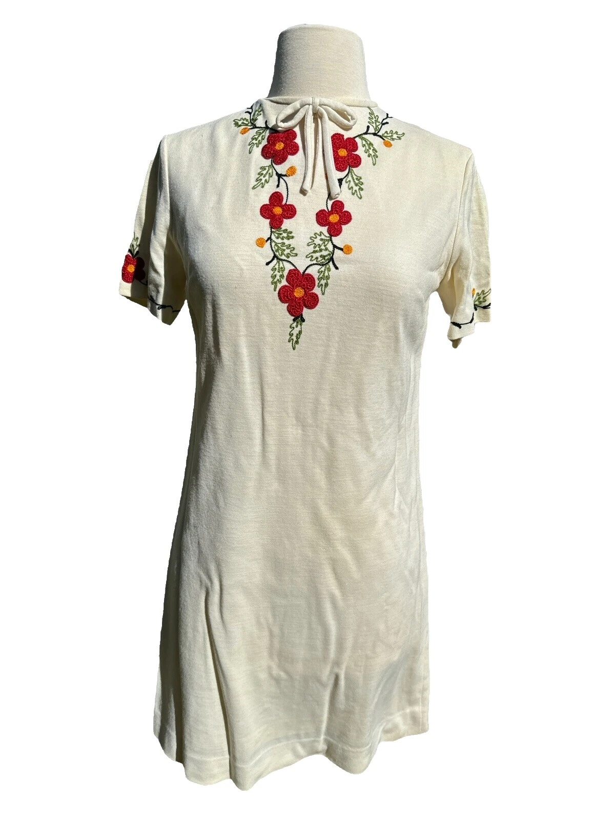 Hippy White Vintage Dresses for Women