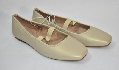 Old Navy Shoes Gold  Size 8 Ballet Flats Women's