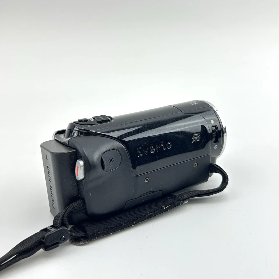 JVC Everio HD Camcorder | AVCHD Videokamera | ungetestet | Schwarz Retro Kamera - Bild 4 von 4
