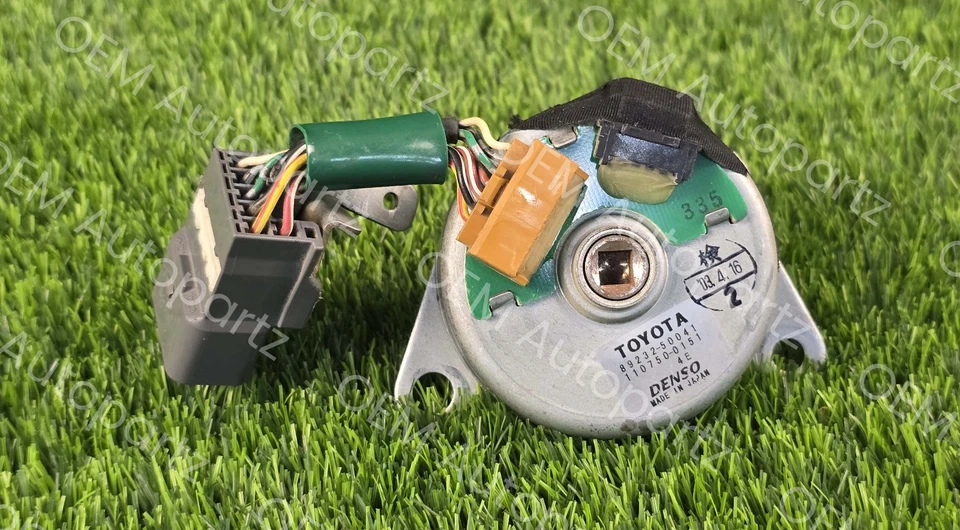 Motor telescópico de direção Lexus LS430 2001-2003 89232-50041 fabricante de equipamento original usado: compatível com LS400 - Imagem 2 de 4