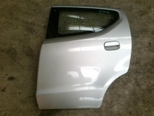 Porte arrière et accessoires Nissan PIXO