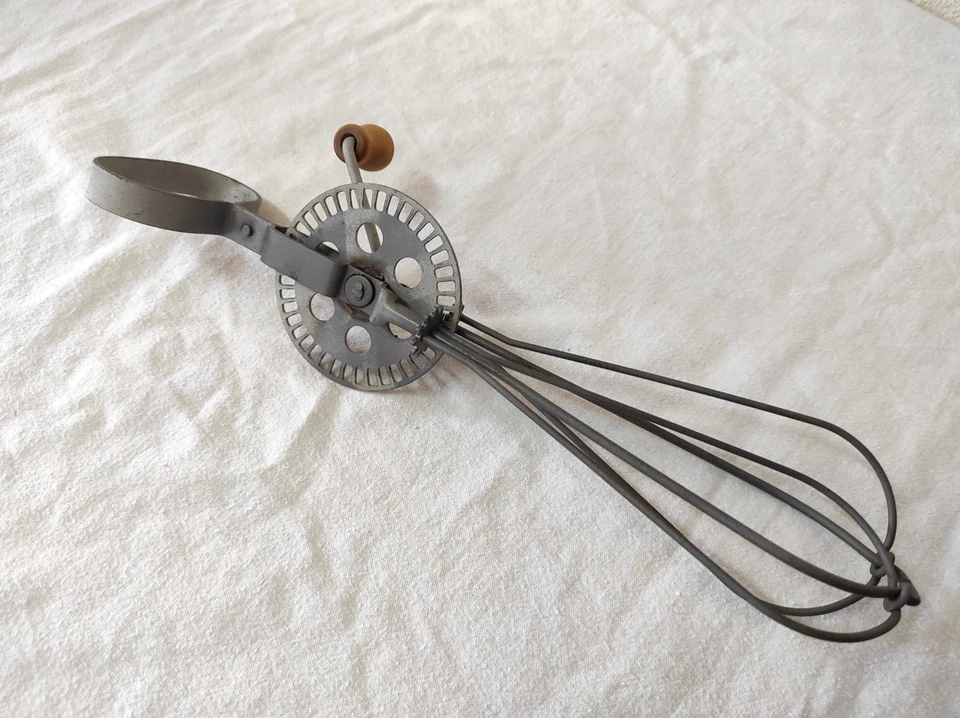 Ancien Batteur à main, Fouet de cuisine Vintage - Photo 3/3
