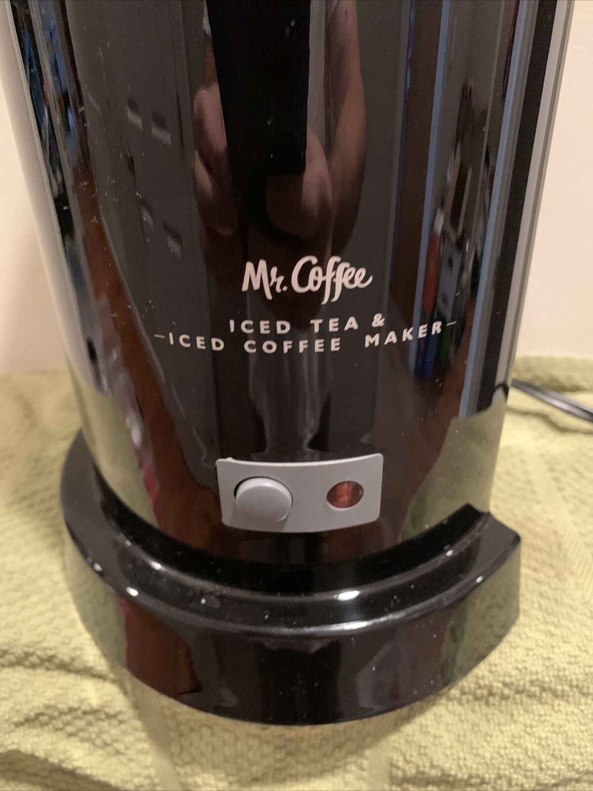 Mr. Coffee Iced Tea and Iced Coffee Maker TM1BLK NO PITCHER Black Base Unit  Only