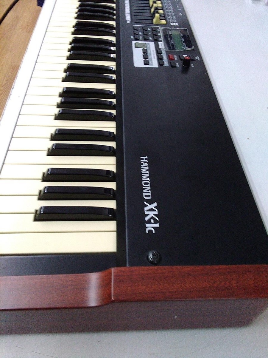Hammond XK-1c 61 keys Organ Keyboard Synthesizer w/adapter