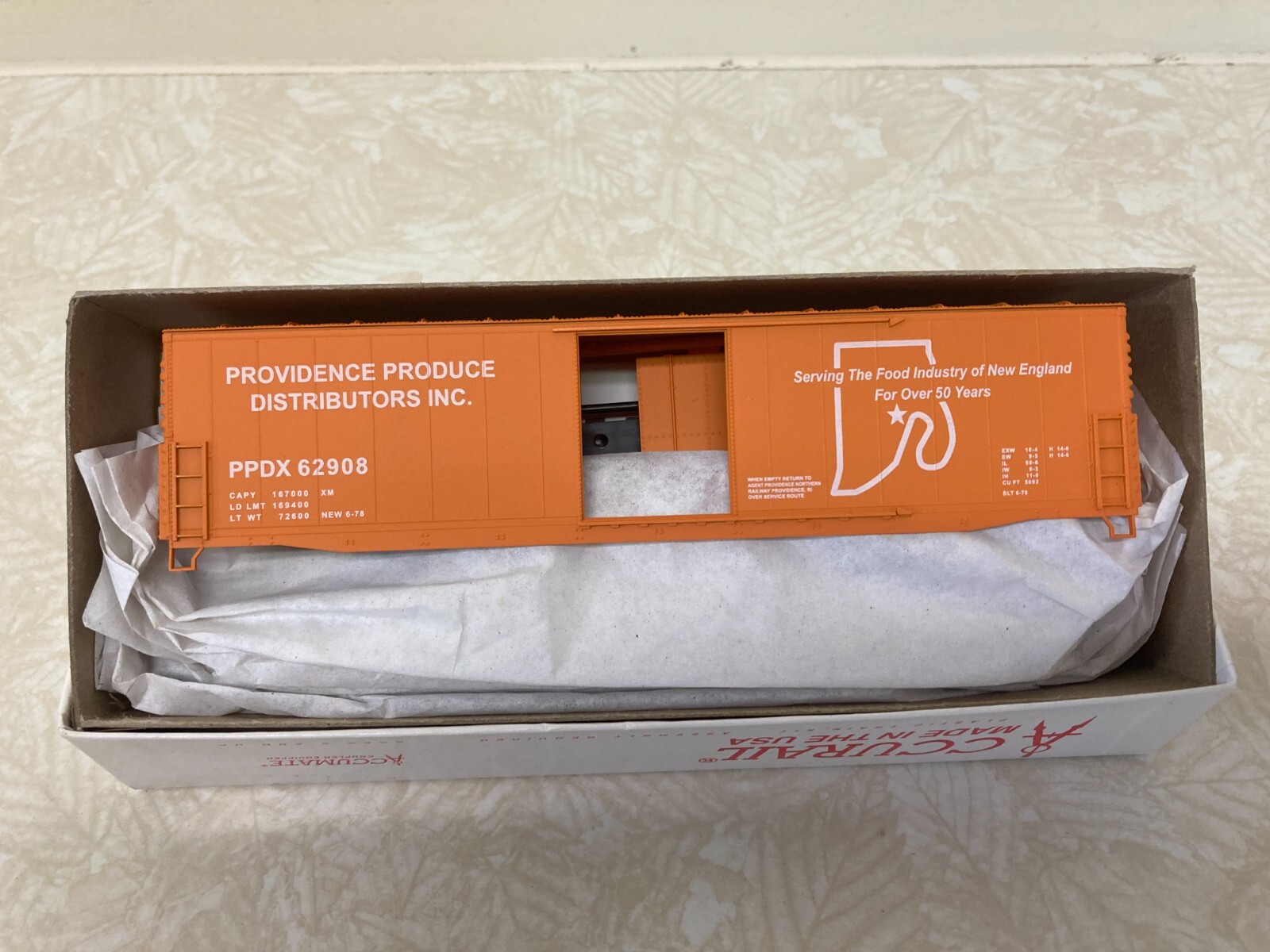 Accurail 50' Plug Door Box (Providence Produce Distributors Inc.)) eBay