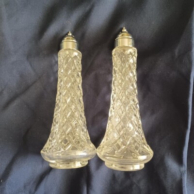 6'' Tall Glass Crystal Clear Salt & Pepper Shakers