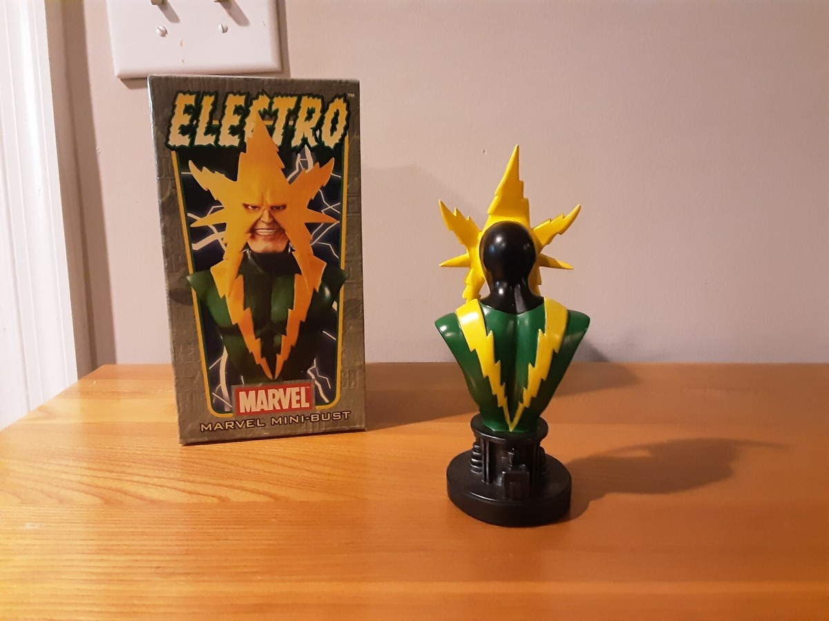 Bowen Designs Electro Marvel Mini-Bust #599 / 2000 Spider Bowen Designs Electro Marvel Mini-Bust #599 / 2000 Spider
