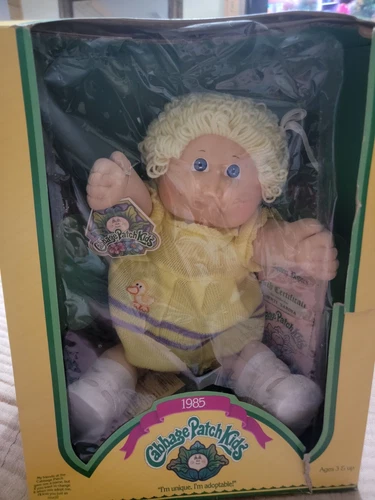 Vintage 1985 Cabbage Patch Kids Doll Blonde Hair